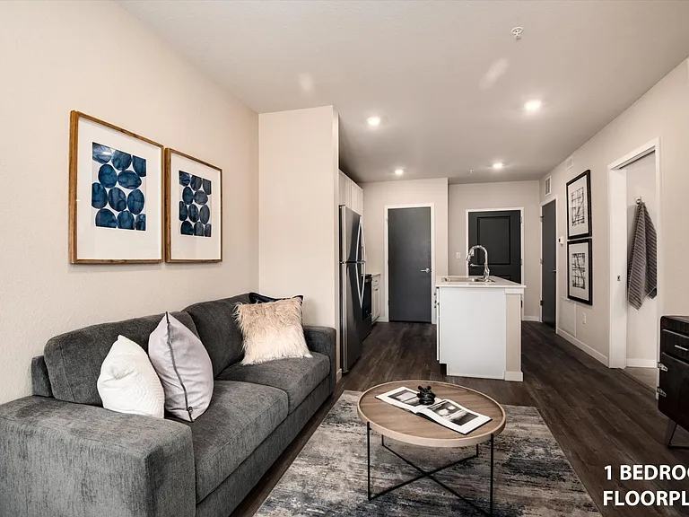 WestEdge Apartments — Photo 13