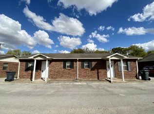 404 Thompsonville Ln APT 8, Oak Grove, KY 42262