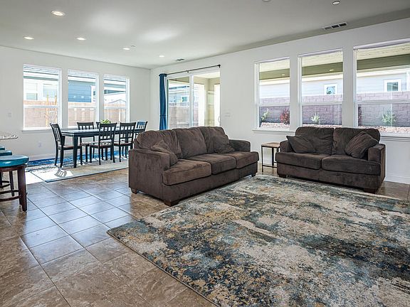 4th image of 1101 Trail View Pl