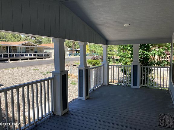 2nd image of 405 E Cedar Wood Dr