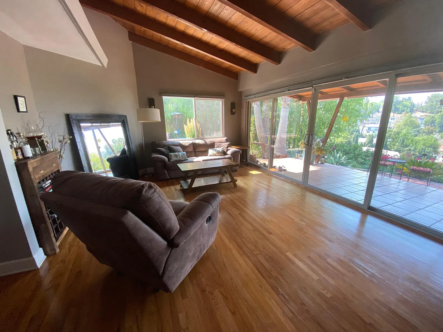 3 bed, 1890 sqft, $5,000 — Photo 4