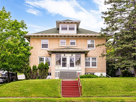 1601ESuperiorStExterior_01232026