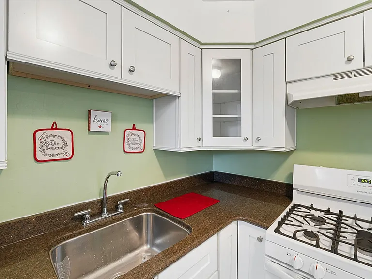 3514 Terry Dr — Photo 16