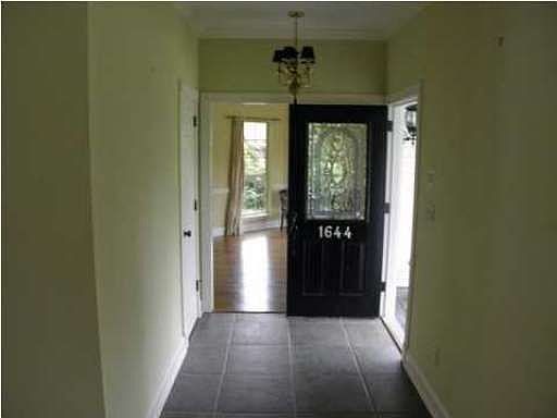 2nd image of 1644 Spalding Cir