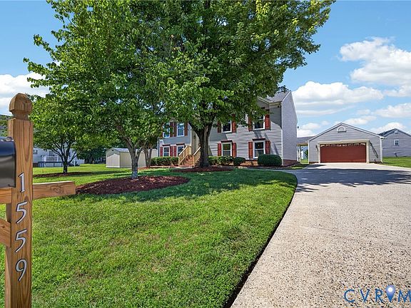 3rd image of 1559 Tree Ridge Rd