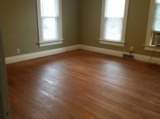 1206 1/2 3rd St, Moline, IL 61265