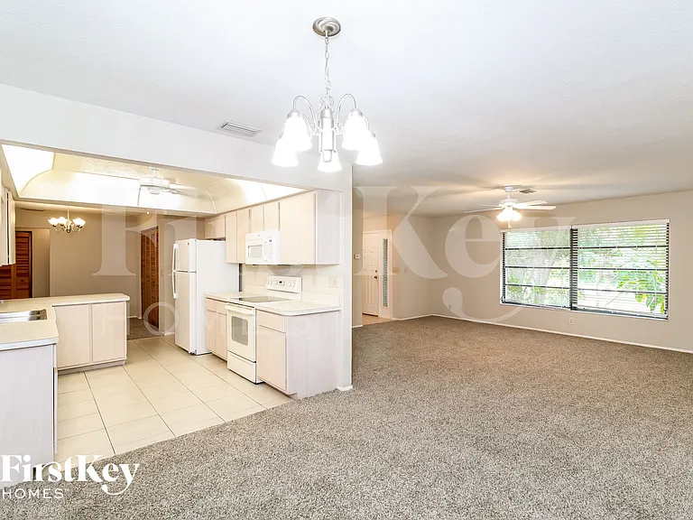 116 Palmetto Dr — Photo 5
