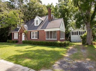 622 N Nicholls St, Waycross, GA 31503