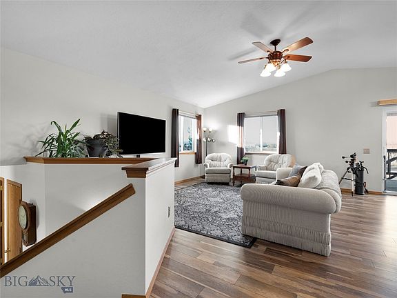 4th image of 31 Pinnacle Dr