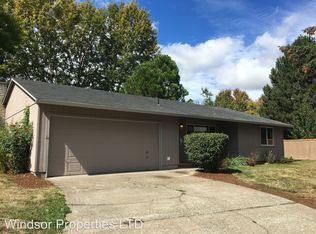 1566 NE Karen Ct, Hillsboro, OR