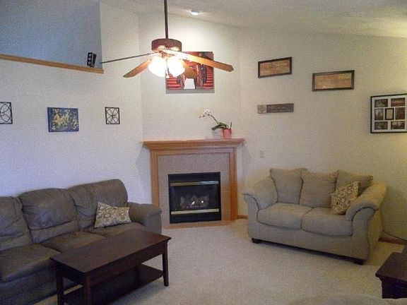 3rd image of 129 Michelle Dr