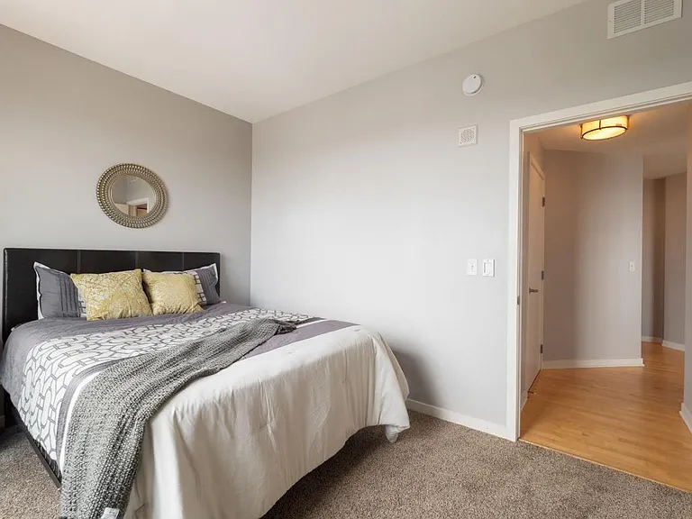 929 Portland Ave #2405 — Photo 17
