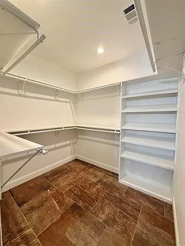 2850 Amber Ave — Photo 29