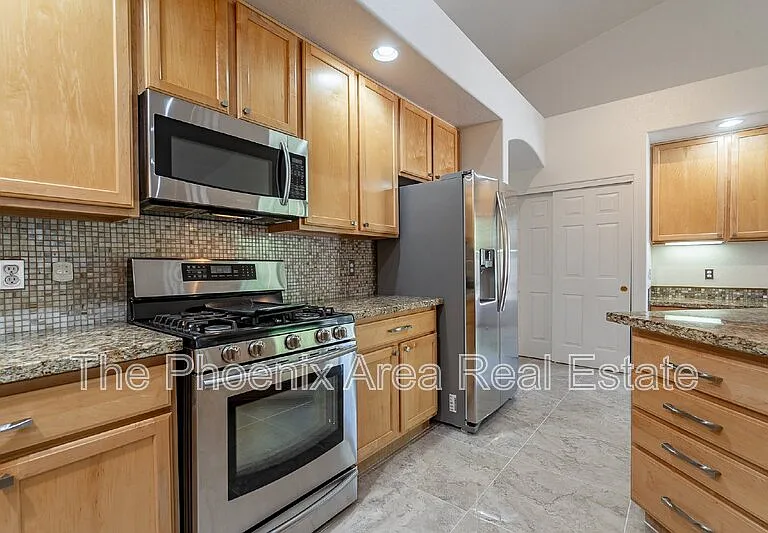 4663 S Oleander Dr — Photo 17