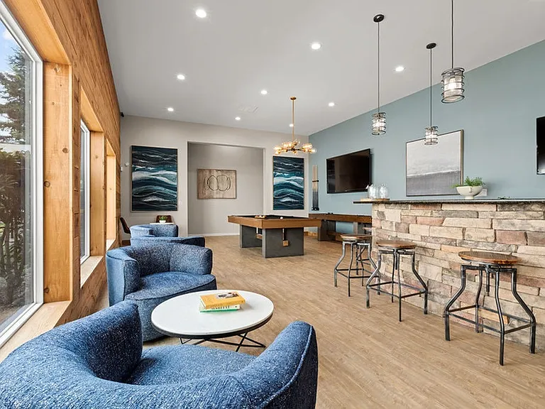 Avana Chestnut Hills — Photo 21