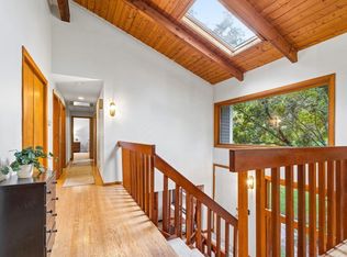 10 Lowell Dr, Stow, MA 01775