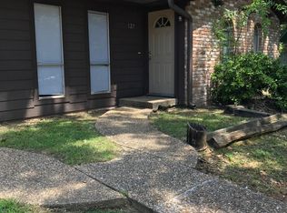 125 Queens Ct, Longview, TX 75604