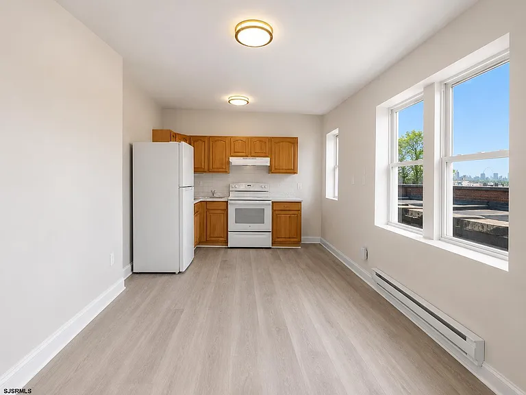 919 Atlantic Ave — Photo 3