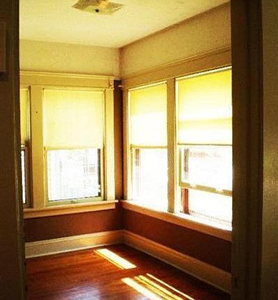4th image of 10011-10013 Foster Ave