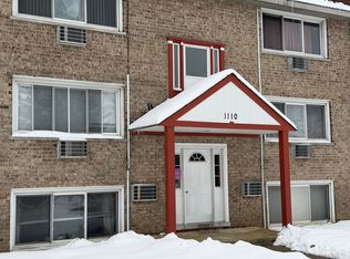 1110 W 18th St APT 1E, Broadview, IL 60155