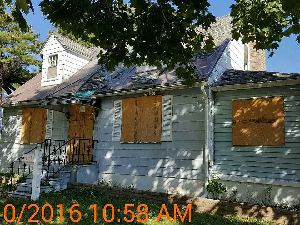 1st image of 908 Cherry St