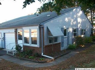 10 Juniper Ln #B, Whiting, NJ 08759