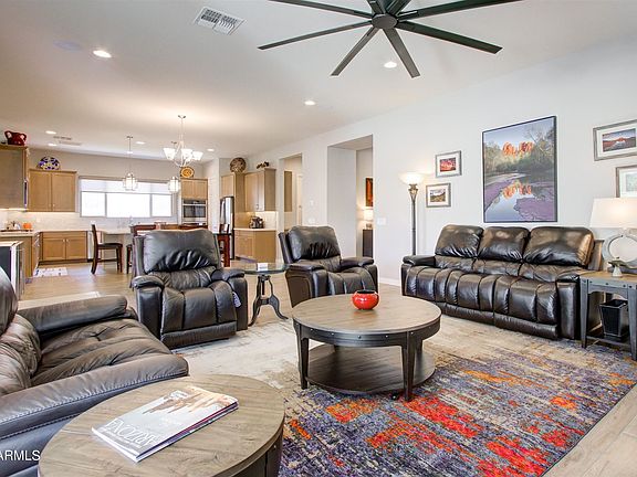 4th image of 20458 W Elm Dr