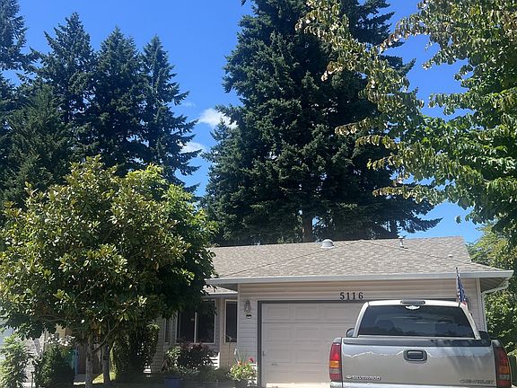 3rd image of 5116 NE 72nd Cir