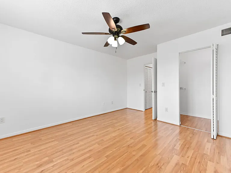 140 Yacht Club Way #307 — Photo 27