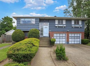 411 Peninsula Blvd, Cedarhurst, NY 11516