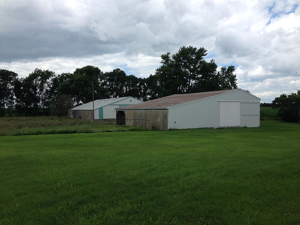 2nd image of 3925 Briggs Wood Rd