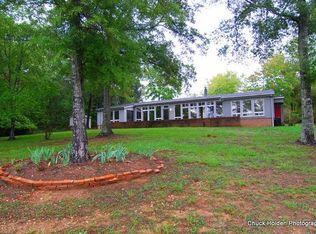 11228 Broad River Rd, Irmo, SC 29063