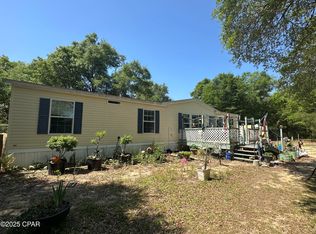 2021 Pike Pond Rd, Alford, FL 32420