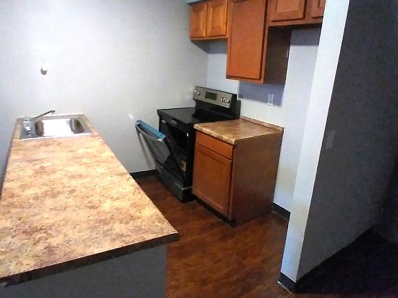 3rd image of 3050 Mickey Ave Unit 19 & 9b