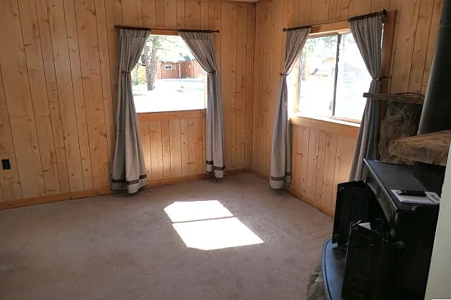 30452 Hilltop Dr — Photo 6