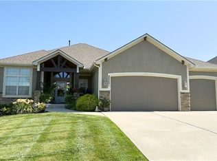 20501 W 112th Ter, Olathe, KS 66061