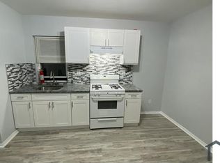 30 Mission St #3, Montclair, NJ 07042