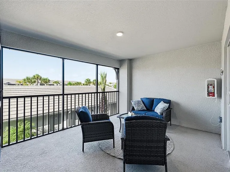 17505 Opal Sand Dr #207 — Photo 2