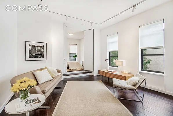 Sold by Compass | media 1