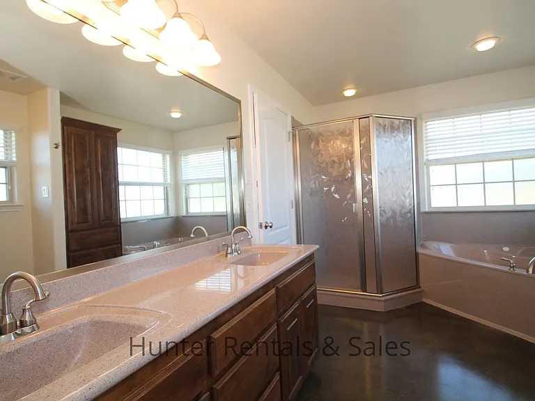 159 County Road 3377 — Photo 21