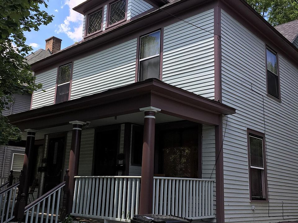 1st image of 712-714 W Lovell St #712-714