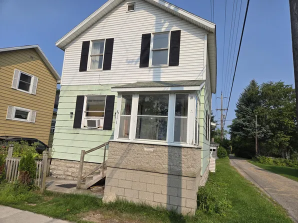 611 Commercial St, Alpena, MI 49707