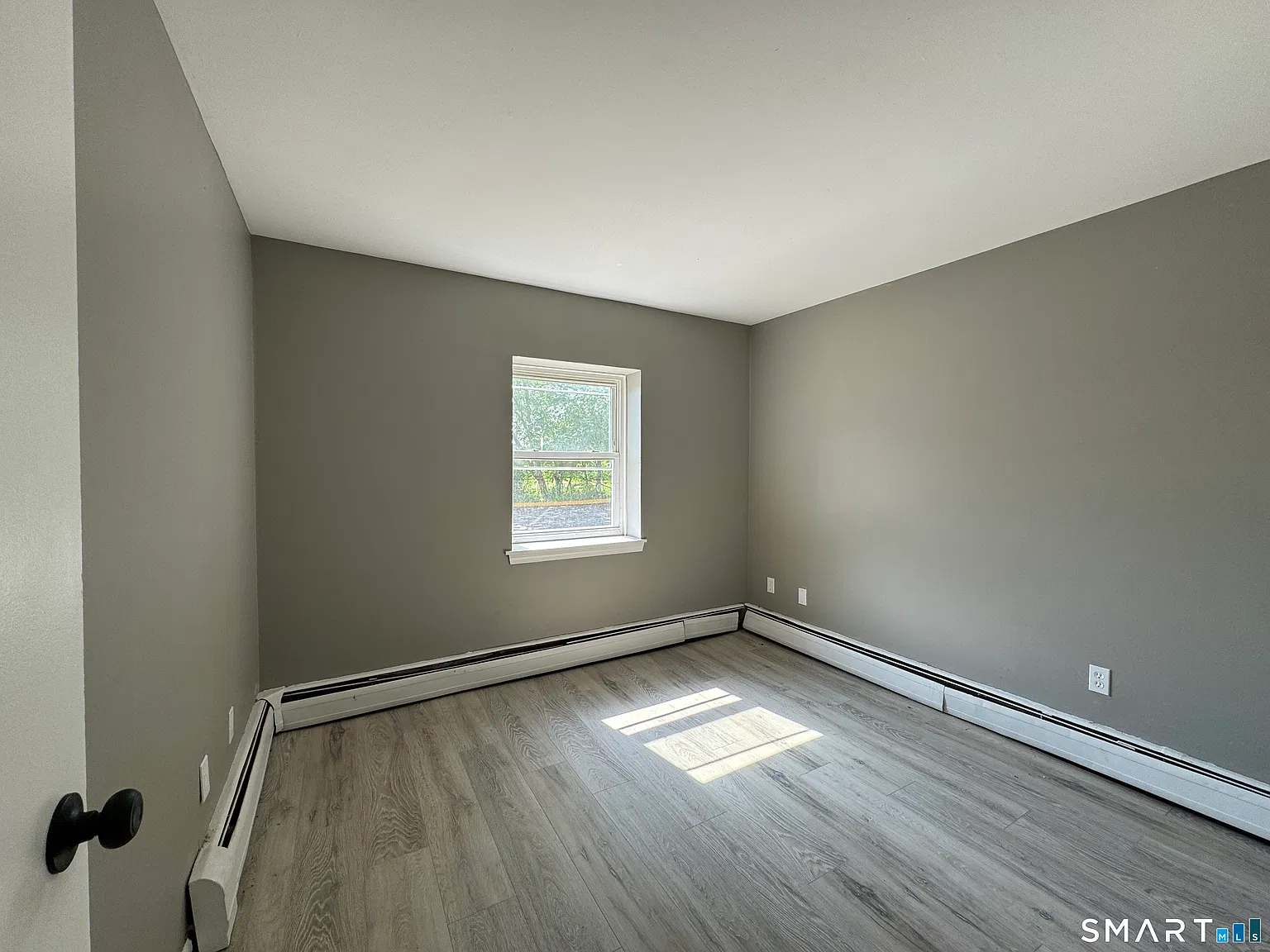 85 Union Ave — Photo 4