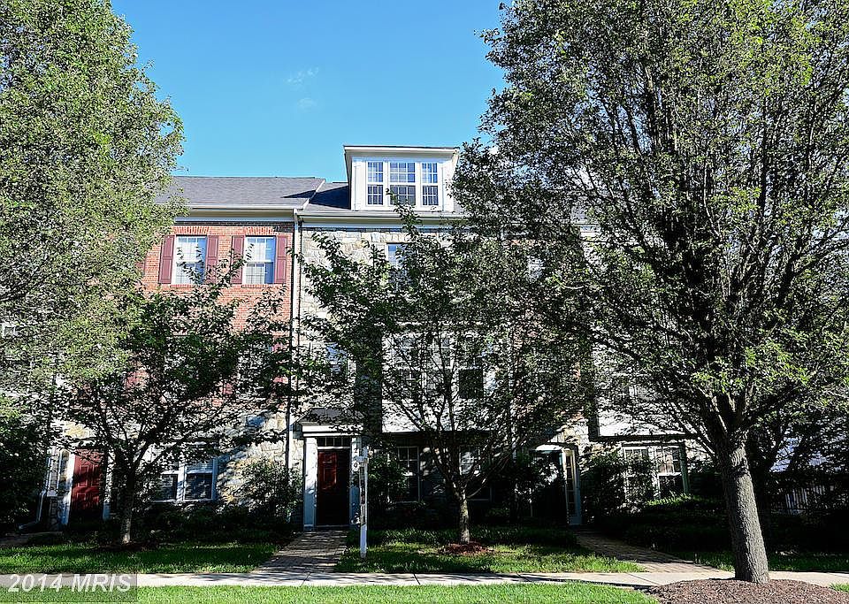 1st image of 220 Redland Blvd