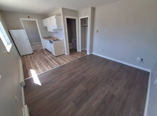 29 Library Ave #1R, Auburn, ME 04210