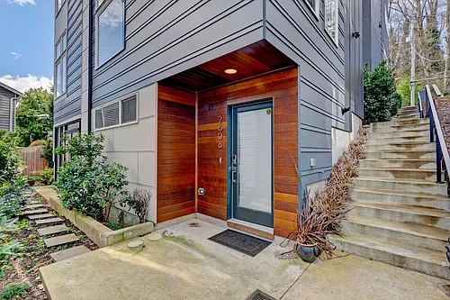 2608 23rd Ave W Photo 1