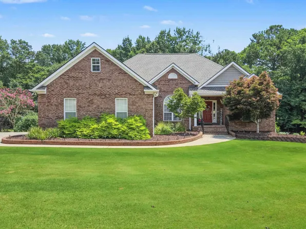 24768 Blossom Ln, Athens, AL 35613
