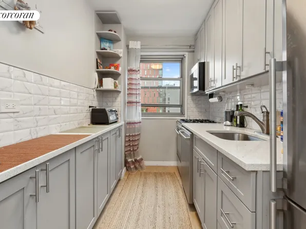 195 Adams Street image 1 of 5