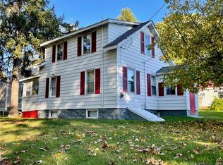 23 Drawbridge Rd, Preston, CT 06365