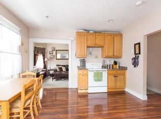 23 Park St, Salem, MA 01970
